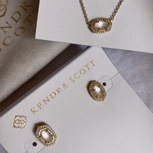 Kendra Scott earrings and necklace